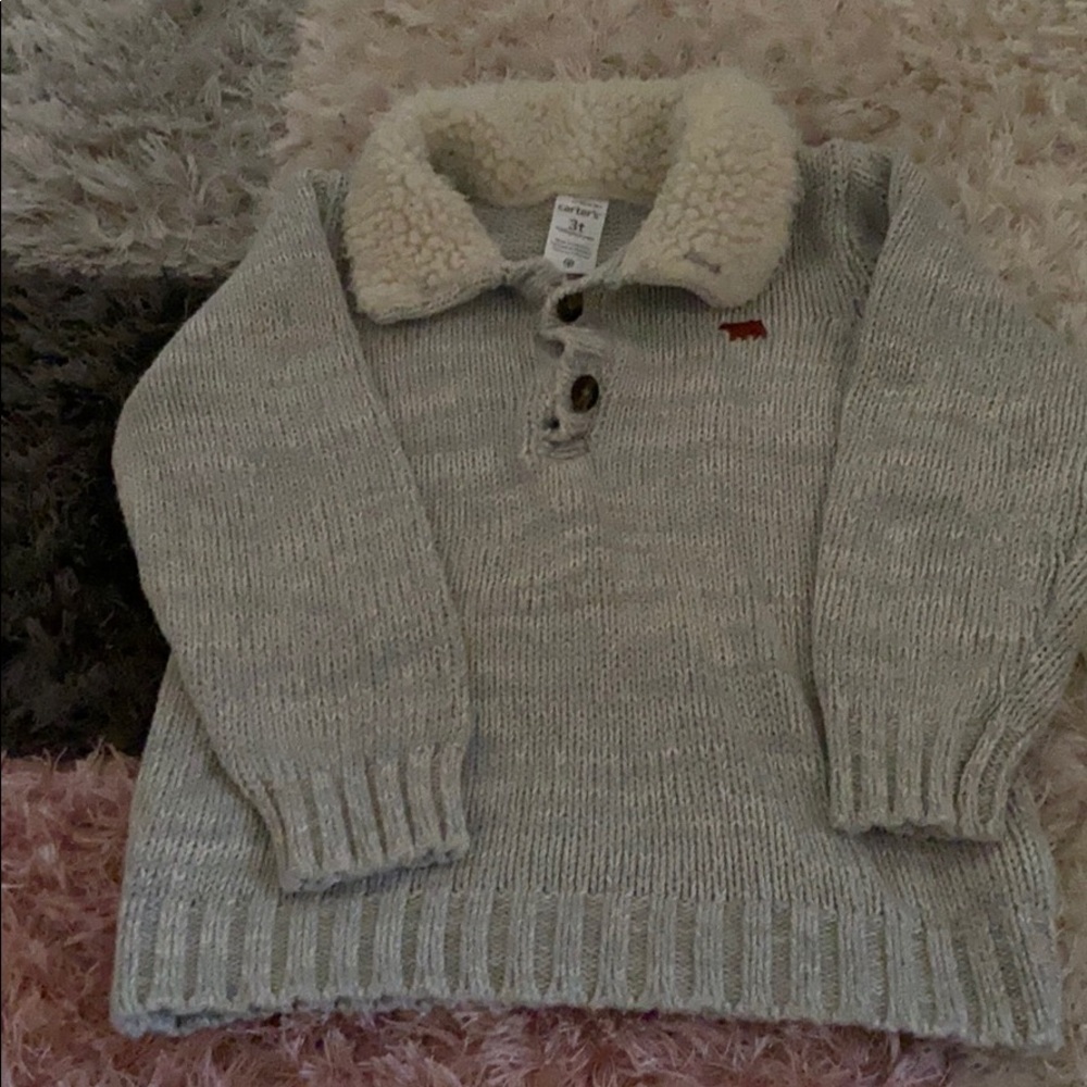 Carter’s pull over sweater